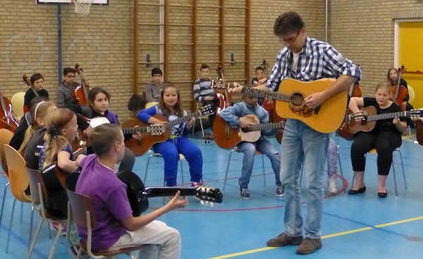 'Muziek is zo belangrijk en mag voor niemand te duur zijn'