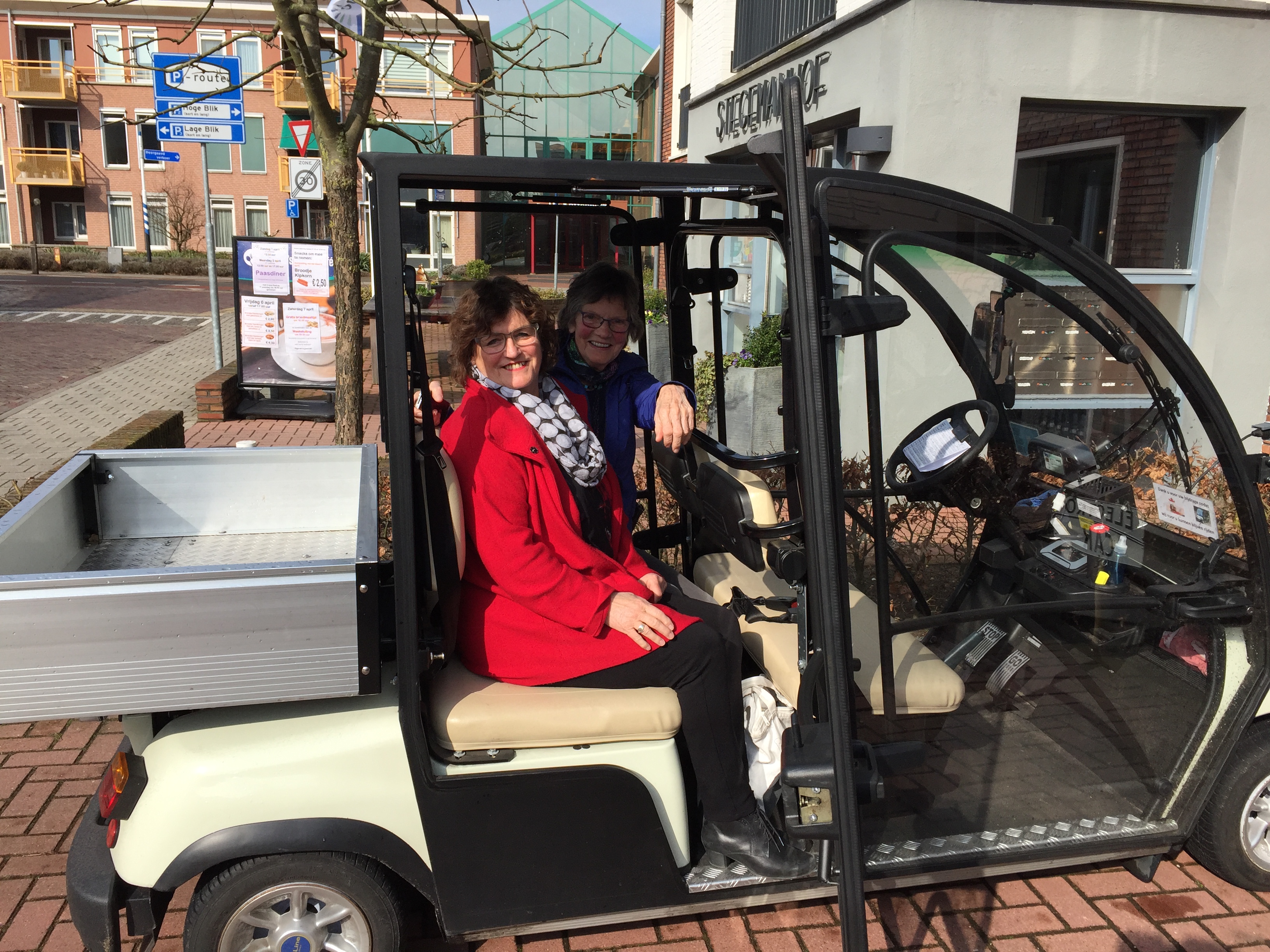 ‘Door de electrocar krijgen ouderen de kans weer de deur uit te komen’ 