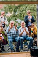 Oranje Fonds - NLdoet applaus in opening deur